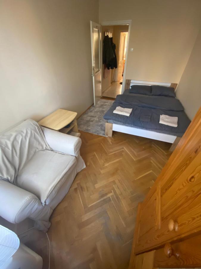 Oeguenc'S Apartment Segedin Dış mekan fotoğraf