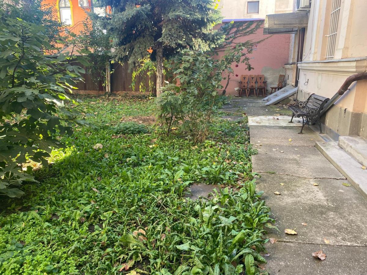 Oeguenc'S Apartment Segedin Dış mekan fotoğraf